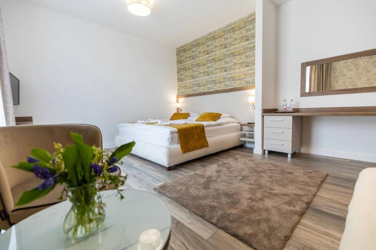 Aszuvilag Rezidencia With Sauna & Jacuzzi Legyesbenye Exterior foto