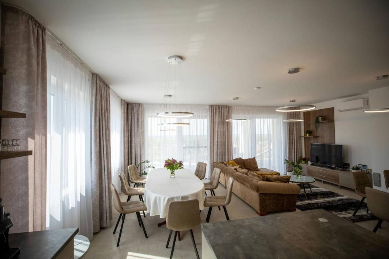 Aszuvilag Rezidencia With Sauna & Jacuzzi Legyesbenye Exterior foto
