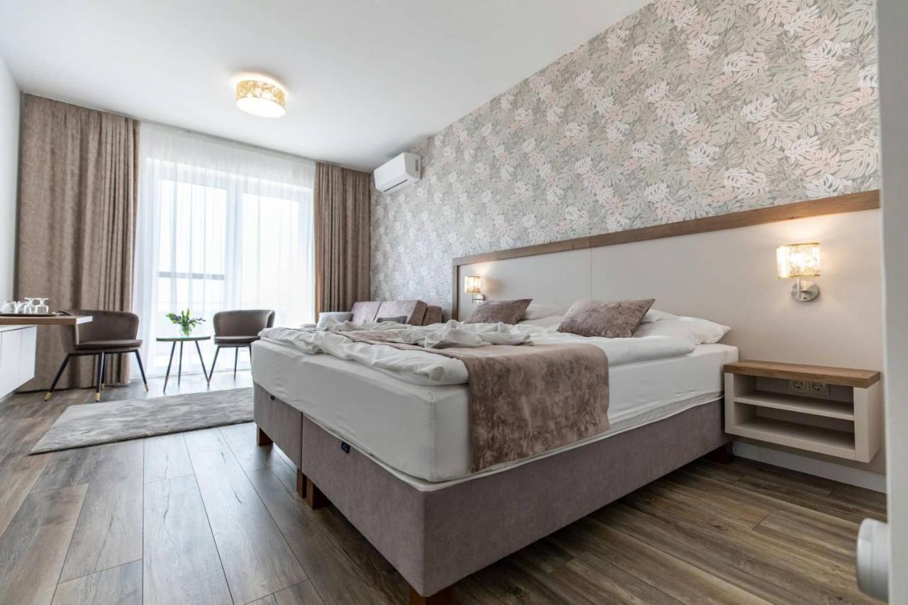 Aszuvilag Rezidencia With Sauna & Jacuzzi Legyesbenye Exterior foto